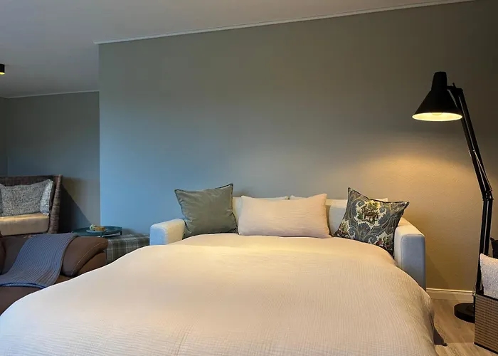 Apartment Landleeven No11 *