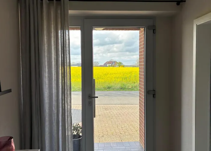 Landleeven No11 Apartment
