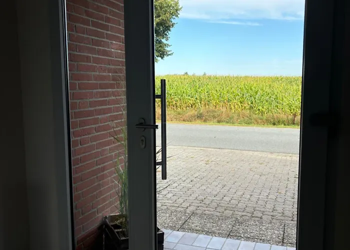 Landleeven No11 Apartment